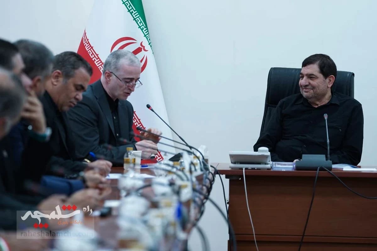 دیدار مخبر با جمعی از نمایندگان اصناف، اتحادیه ها و بازاریان تهران +تصاویر — تصویر 3