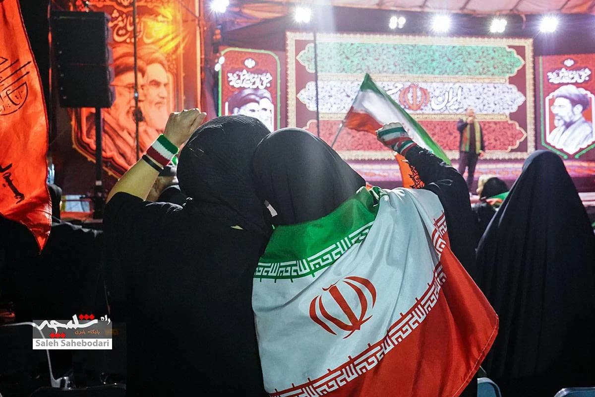 صد و بیستمین حماسه و اقتدار مردمی در میدان ولیعصر(عج) تهران +تصاویر — تصویر 8