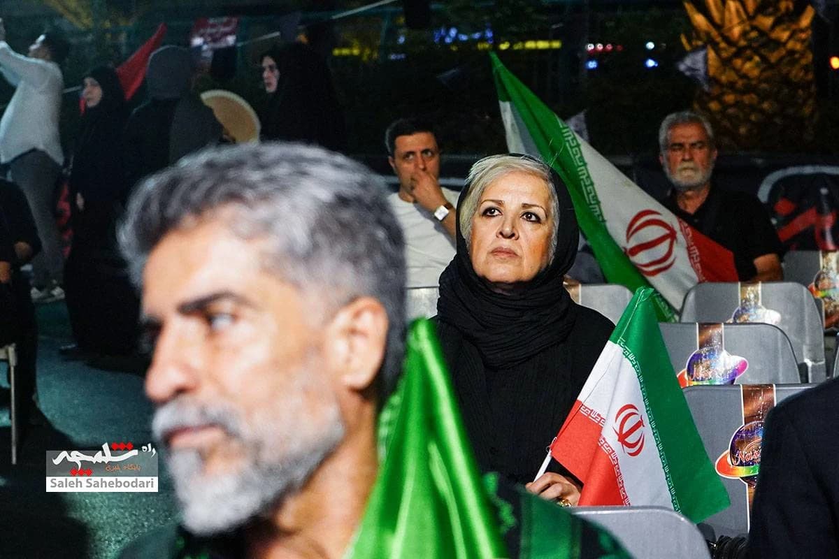 صد و بیستمین حماسه و اقتدار مردمی در میدان ولیعصر(عج) تهران +تصاویر — تصویر 17
