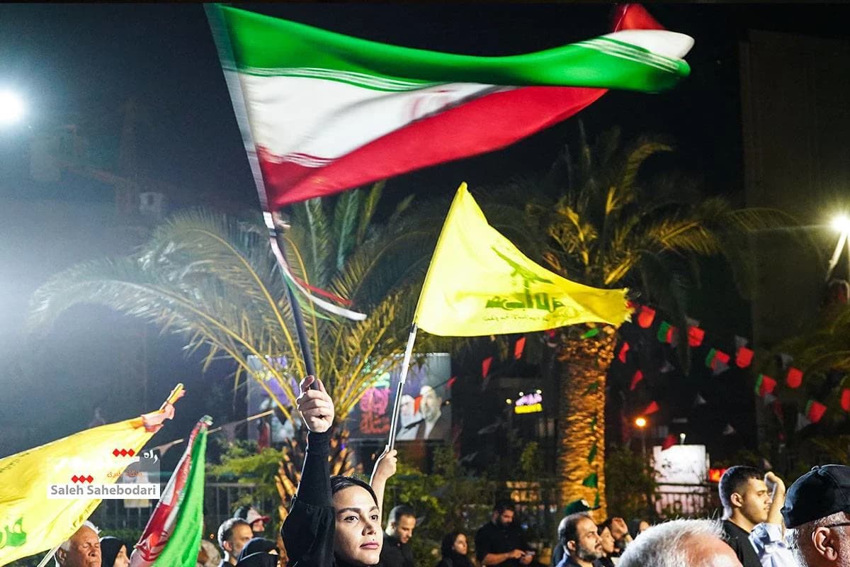 صد و بیستمین حماسه و اقتدار مردمی در میدان ولیعصر(عج) تهران +تصاویر — تصویر 23