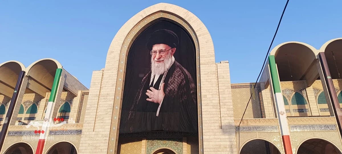 آماده سازی مصلی امام خمینی(ره) محل استقرار پیکر رهبر شهید انقلاب +تصاویر — تصویر 19