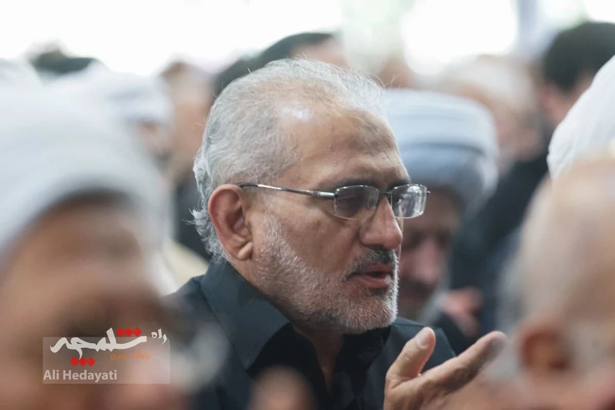 نماز جمعه تهران در آستانه وداع با آقای شهید ایران +تصاویر — تصویر 4
