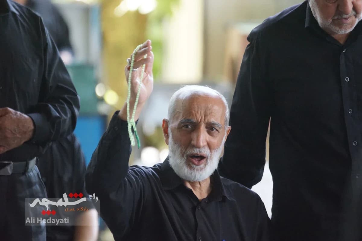 نماز جمعه تهران در آستانه وداع با آقای شهید ایران +تصاویر — تصویر 19