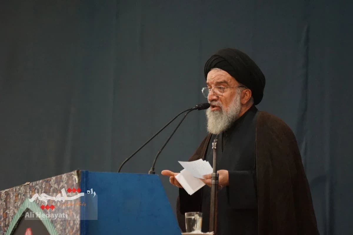 نماز جمعه تهران در آستانه وداع با آقای شهید ایران +تصاویر — تصویر 35