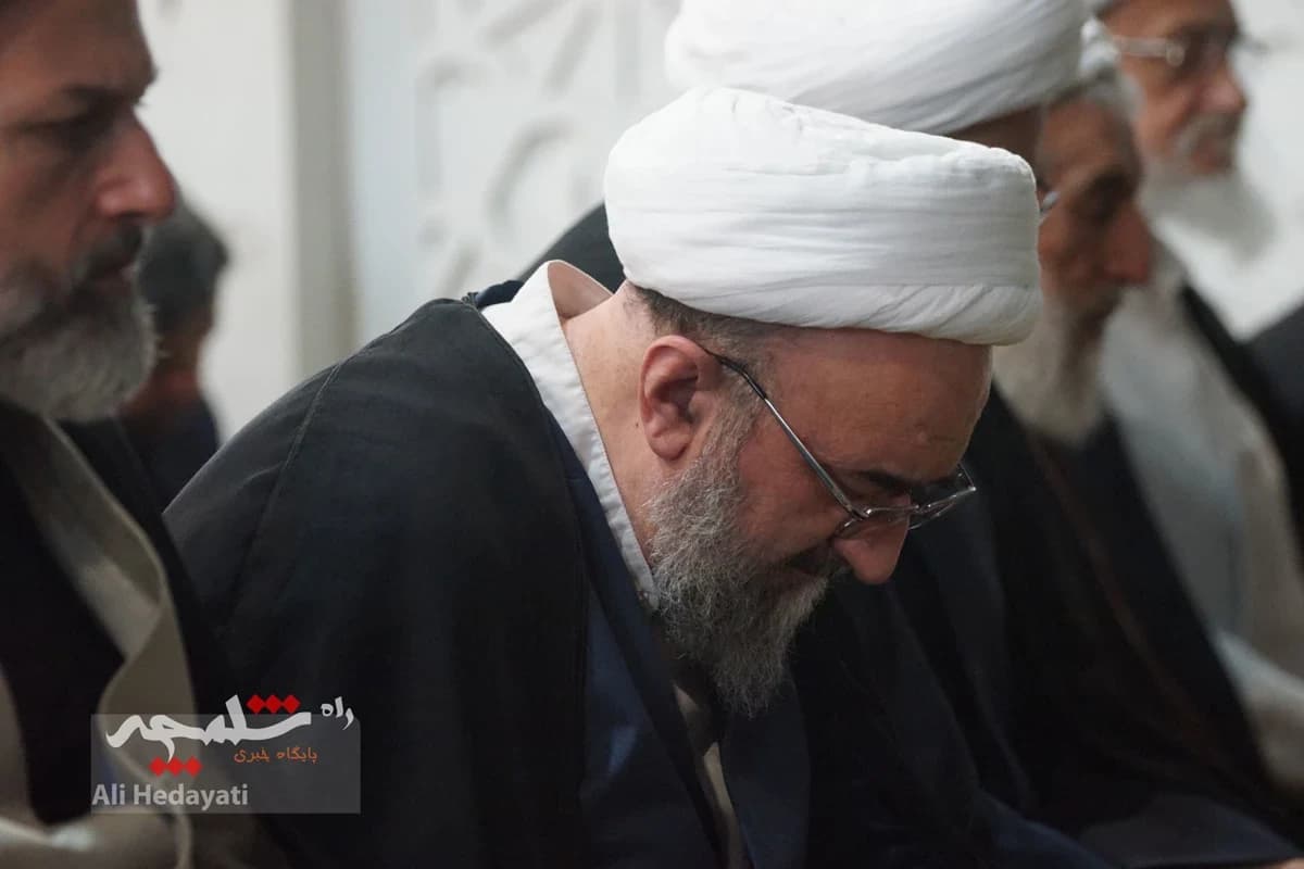 نماز جمعه تهران در آستانه وداع با آقای شهید ایران +تصاویر — تصویر 38