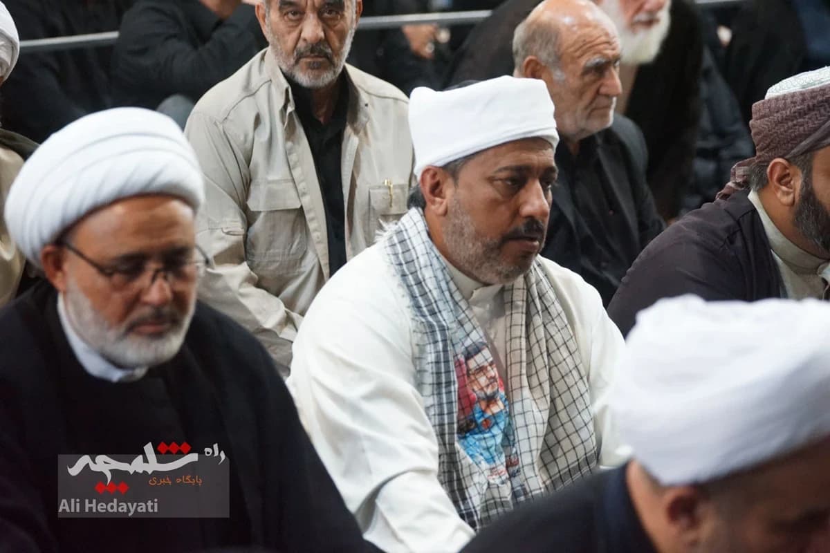 نماز جمعه تهران در آستانه وداع با آقای شهید ایران +تصاویر — تصویر 45