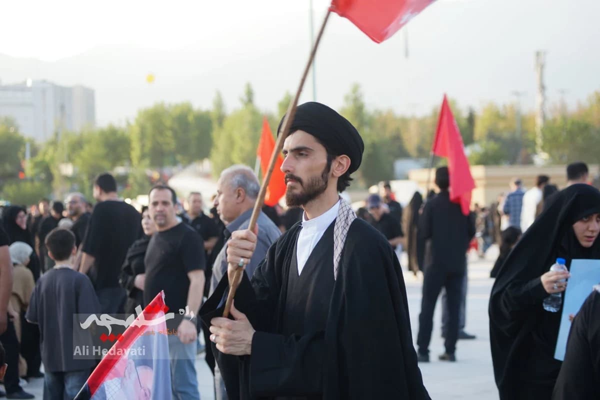 پایان وداع با شکوه با آقای شهید ایران +تصاویر — تصویر 28