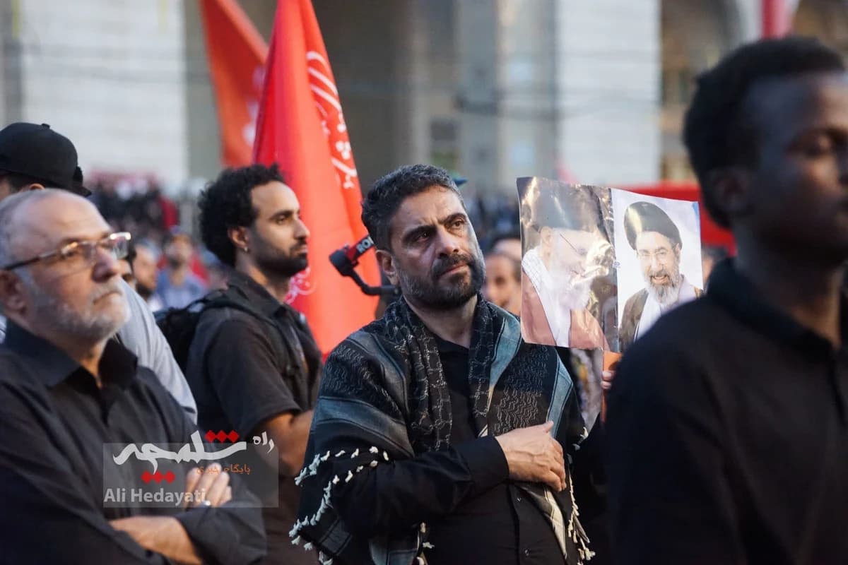 پایان وداع با شکوه با آقای شهید ایران +تصاویر — تصویر 43