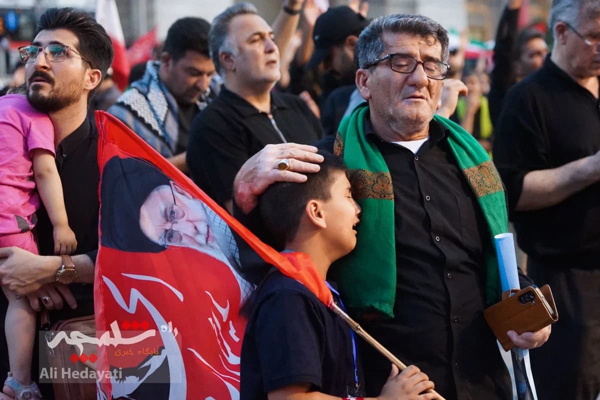 پایان وداع با شکوه با آقای شهید ایران +تصاویر — تصویر 45
