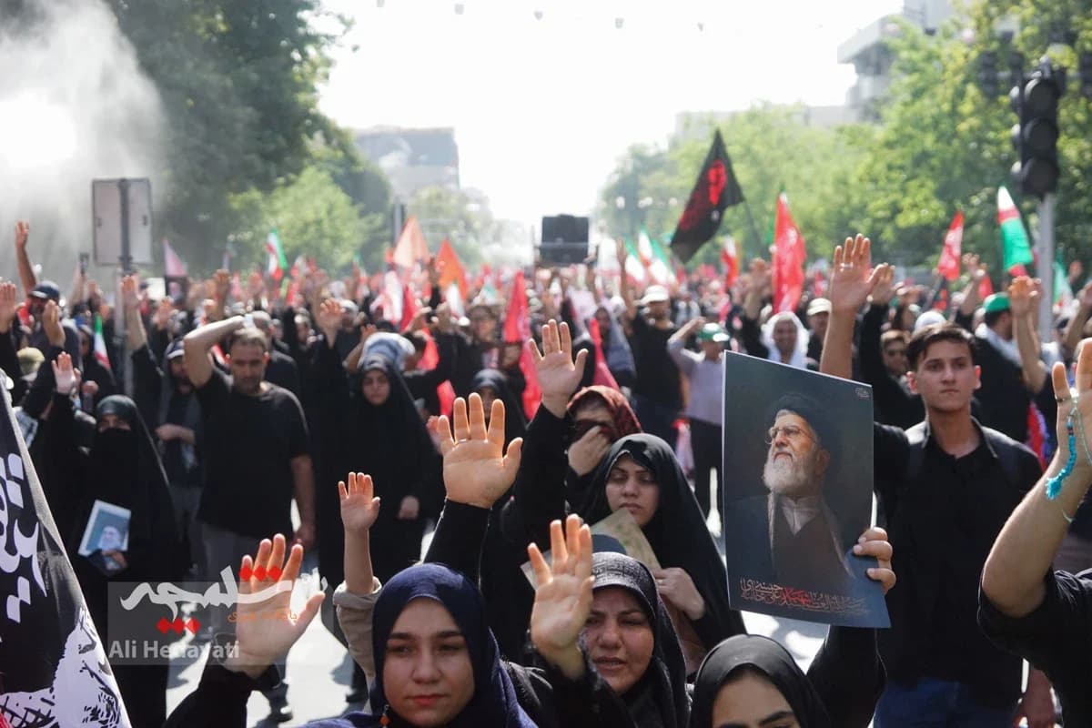 بزرگترین تشییع تاریخی جهانی در تهران +تصاویر — تصویر 32