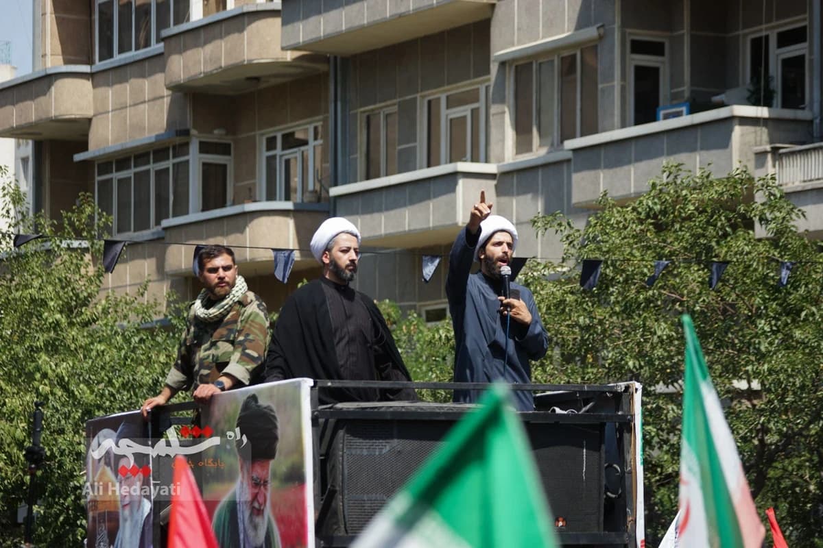 بزرگترین تشییع تاریخی جهانی در تهران +تصاویر — تصویر 55