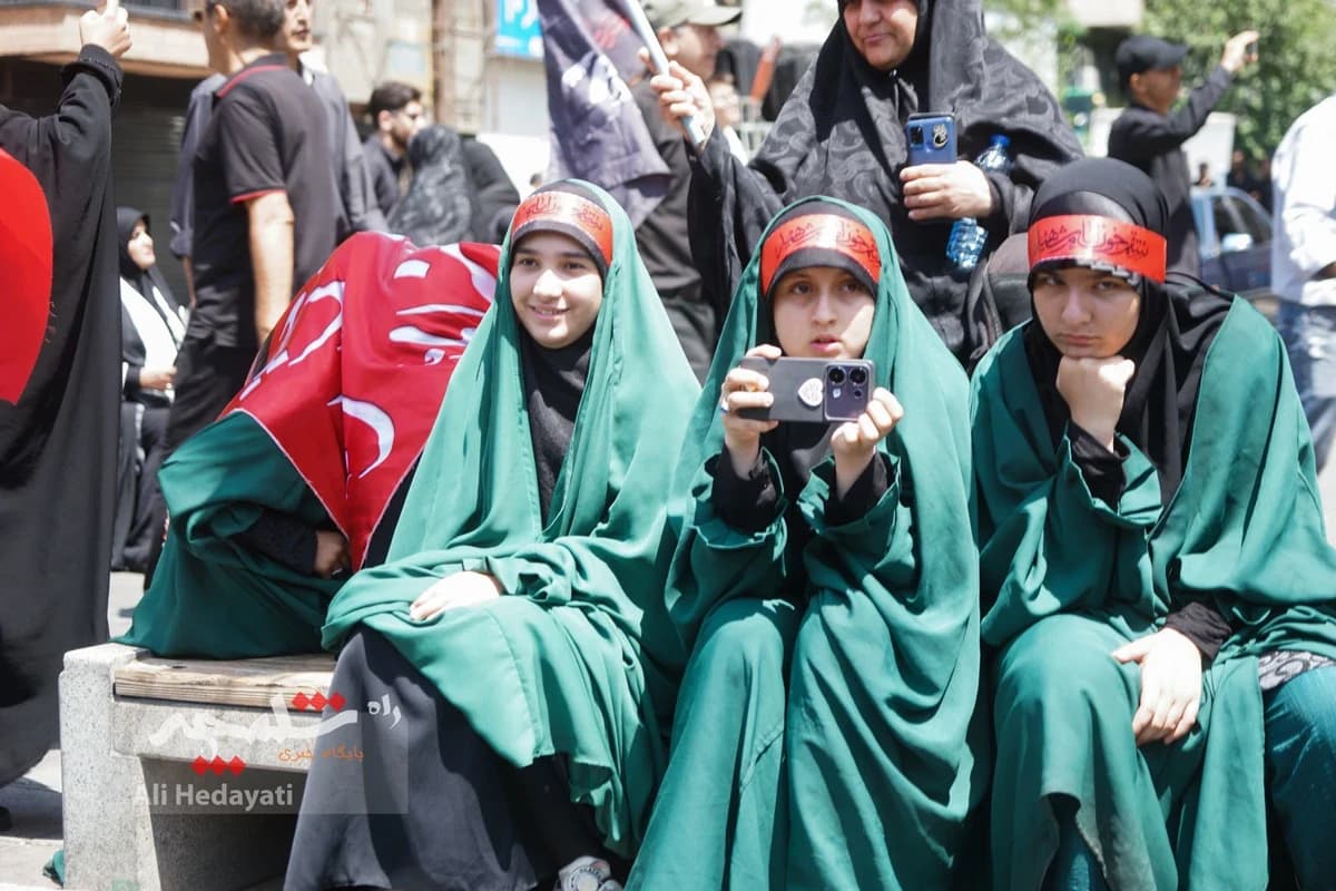 بزرگترین تشییع تاریخی جهانی در تهران +تصاویر — تصویر 76