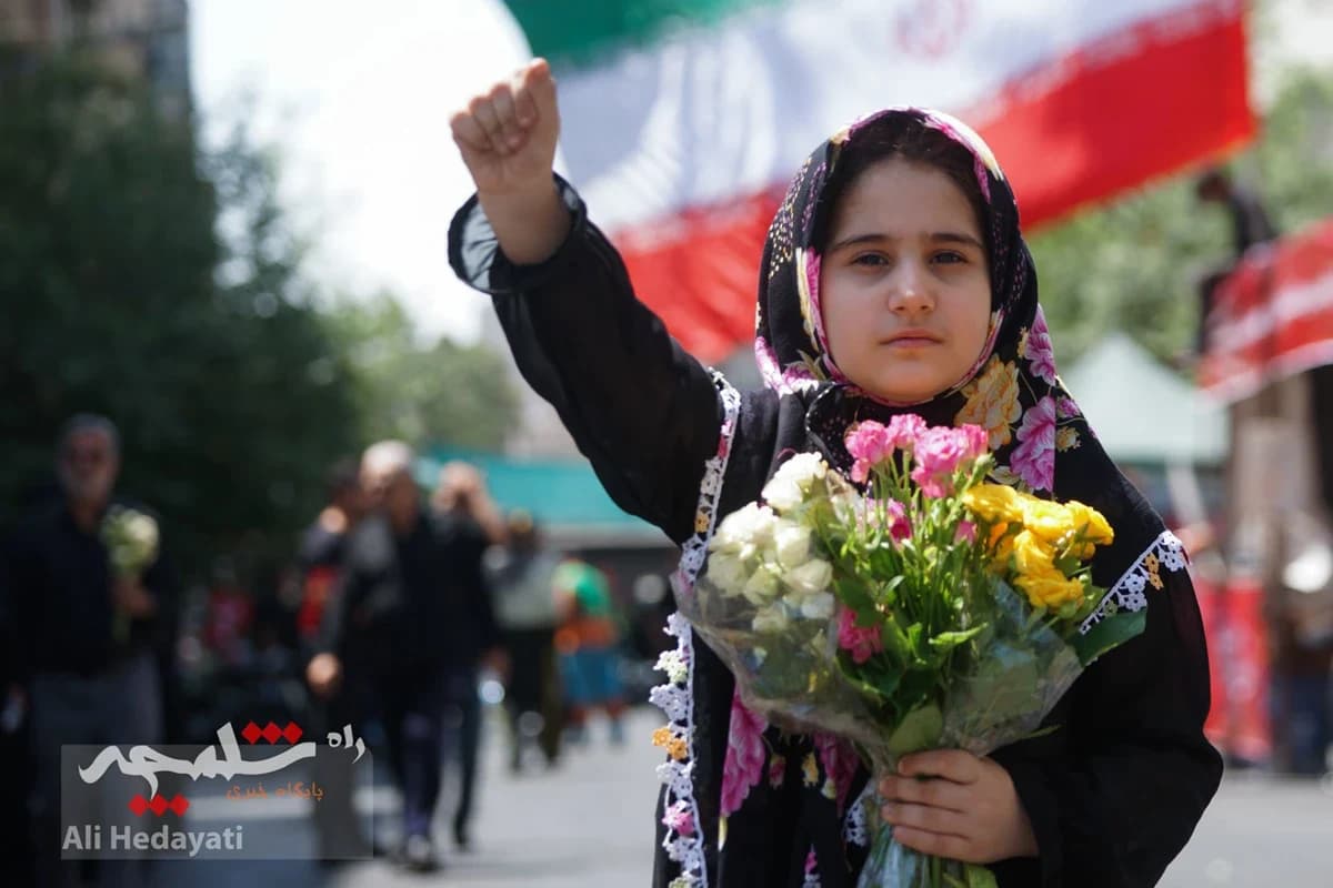 بزرگترین تشییع تاریخی جهانی در تهران +تصاویر — تصویر 80