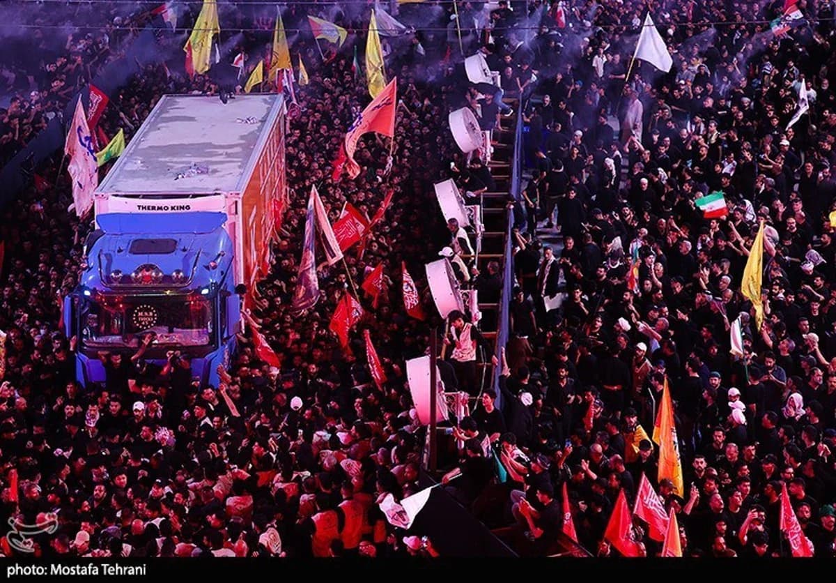 با خامنهای شهید، کربلا غوغا شد +تصاویر — تصویر 24