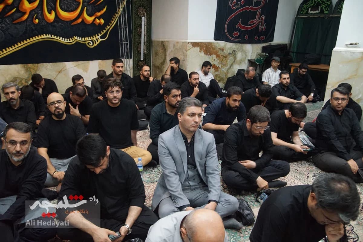 اصحاب رسانه در آئین یادبود رهبر شهید انقلاب +تصاویر — تصویر 32