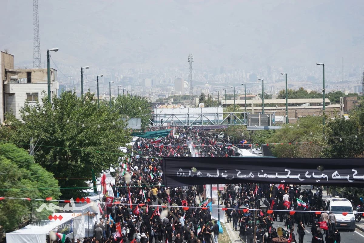 طنین عشق و دلدادگی اربعینی در تهران +تصاویر — تصویر 16