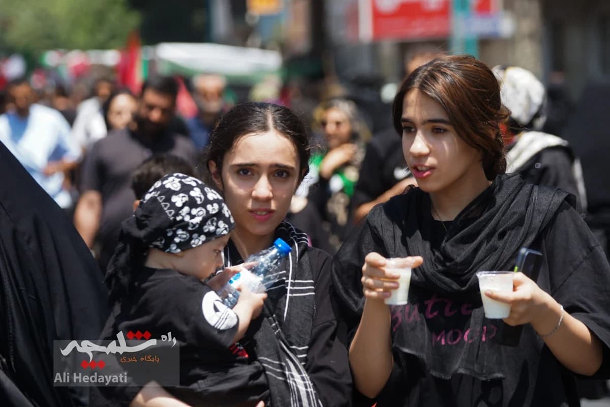 طنین عشق و دلدادگی اربعینی در تهران +تصاویر — تصویر 38