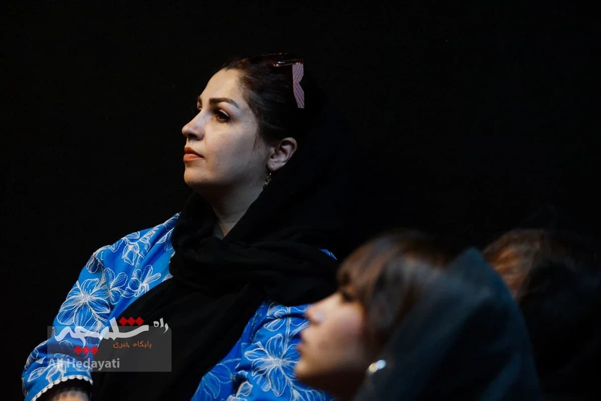 تمرین تئاتر «واگن ۱۵۰» روایتی از یک آزمایش روانشناختی در متروی تهران +تصاویر — تصویر 8