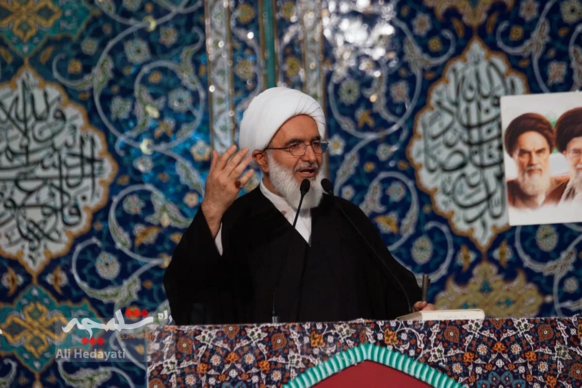 نماز جمعه تهران در مصلی امام خمینی(ره) برگزار شد +تصاویر — تصویر 44