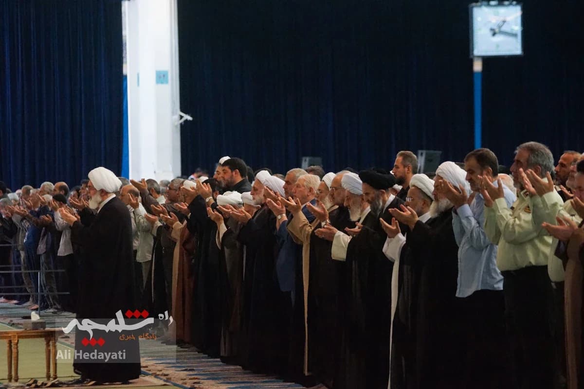 نماز جمعه تهران در مصلی امام خمینی(ره) برگزار شد +تصاویر — تصویر 69