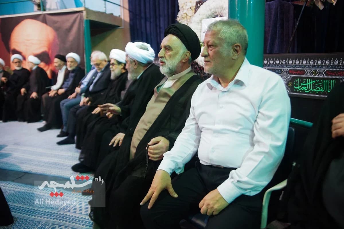 چه کسانی در مراسم ختم مادر همسر سیدحسن خمینی حضور داشتند؟ +تصاویر — تصویر 5