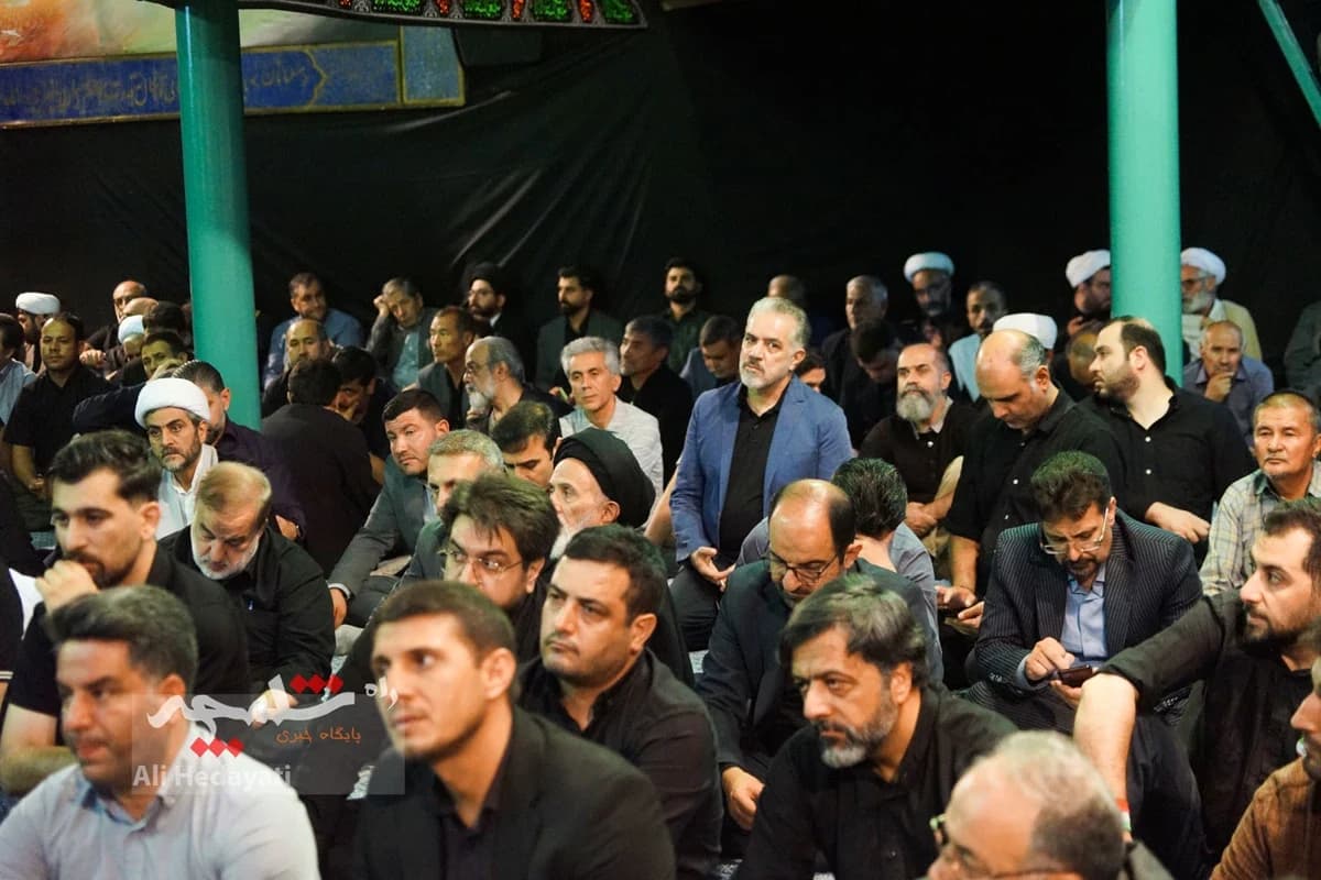 چه کسانی در مراسم ختم مادر همسر سیدحسن خمینی حضور داشتند؟ +تصاویر — تصویر 35