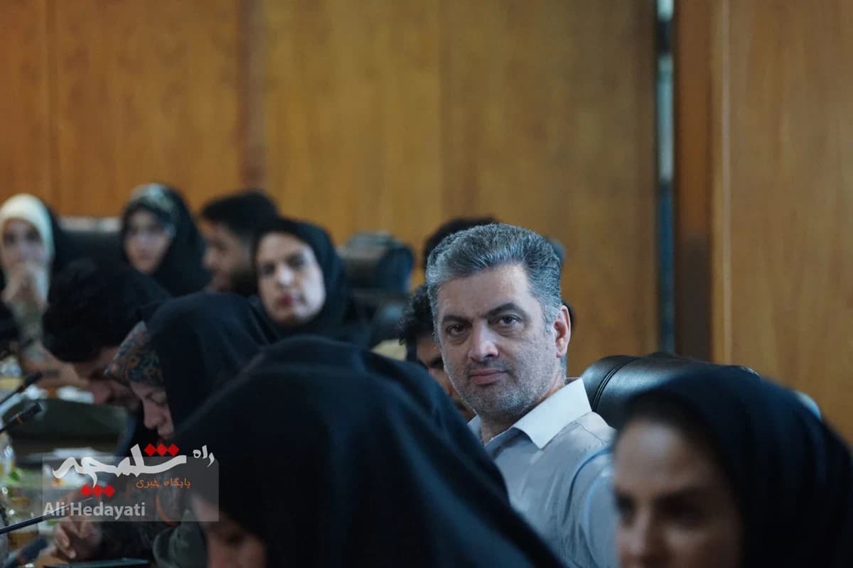 نشست خبری رئیس مرکز پژوهشهای مجلس با اصحاب رسانه +تصاویر — تصویر 35