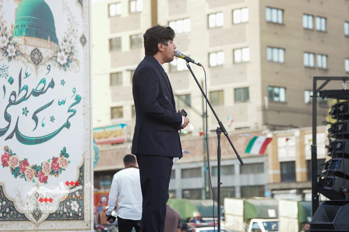 جشن «امت احمد» از میدان هفت تیر تا میدان ولیعصر(عج) +تصاویر — تصویر 18
