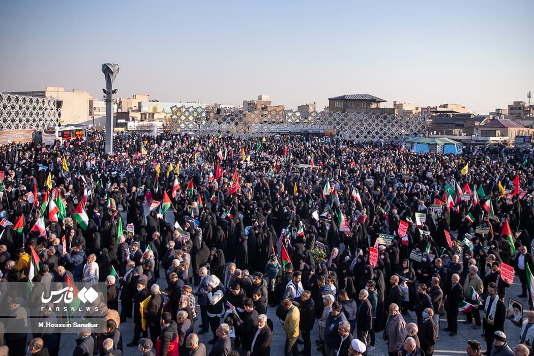 تصاویر بزرگداشت «یومالله 9دی» در تهران — تصویر 21