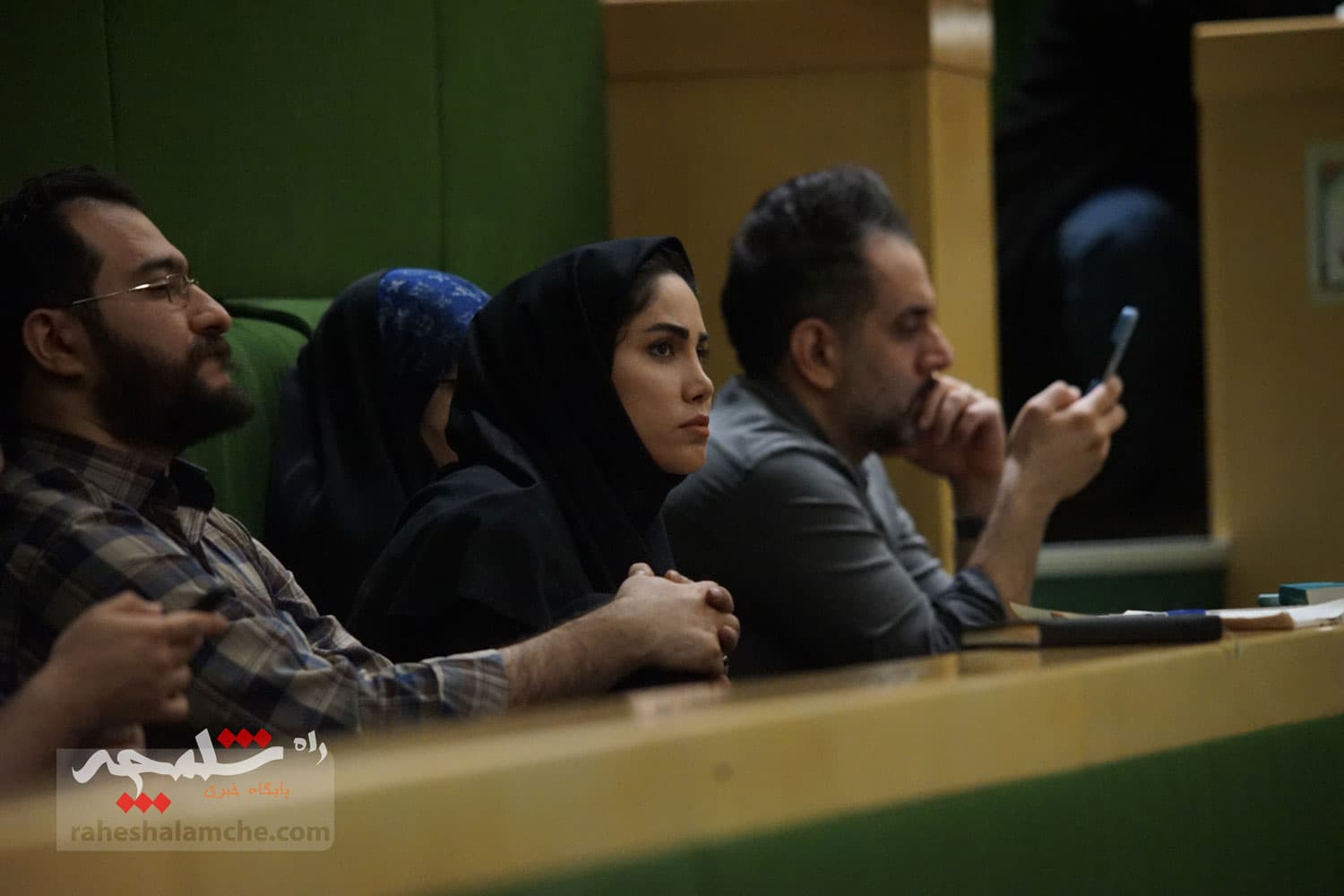 حاشیههای تصویری اولین روز صحن علنی مجلس در سال 1404 — تصویر 98