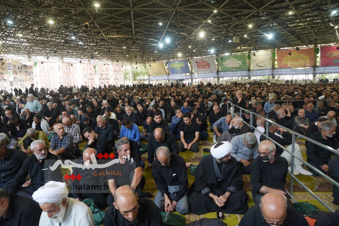 نماز جمعه تهران در اولین روز ماه محرم حسینی برگزار شد +تصاویر — تصویر 65