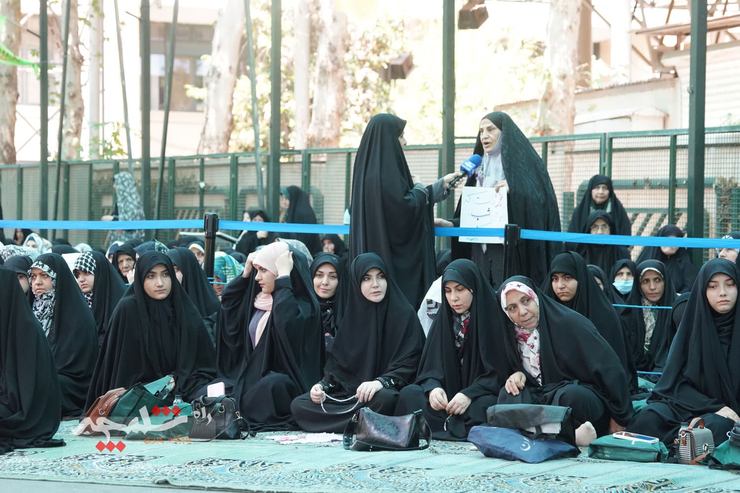 نماز جمعه تهران برگزار شد +تصاویر — تصویر 25
