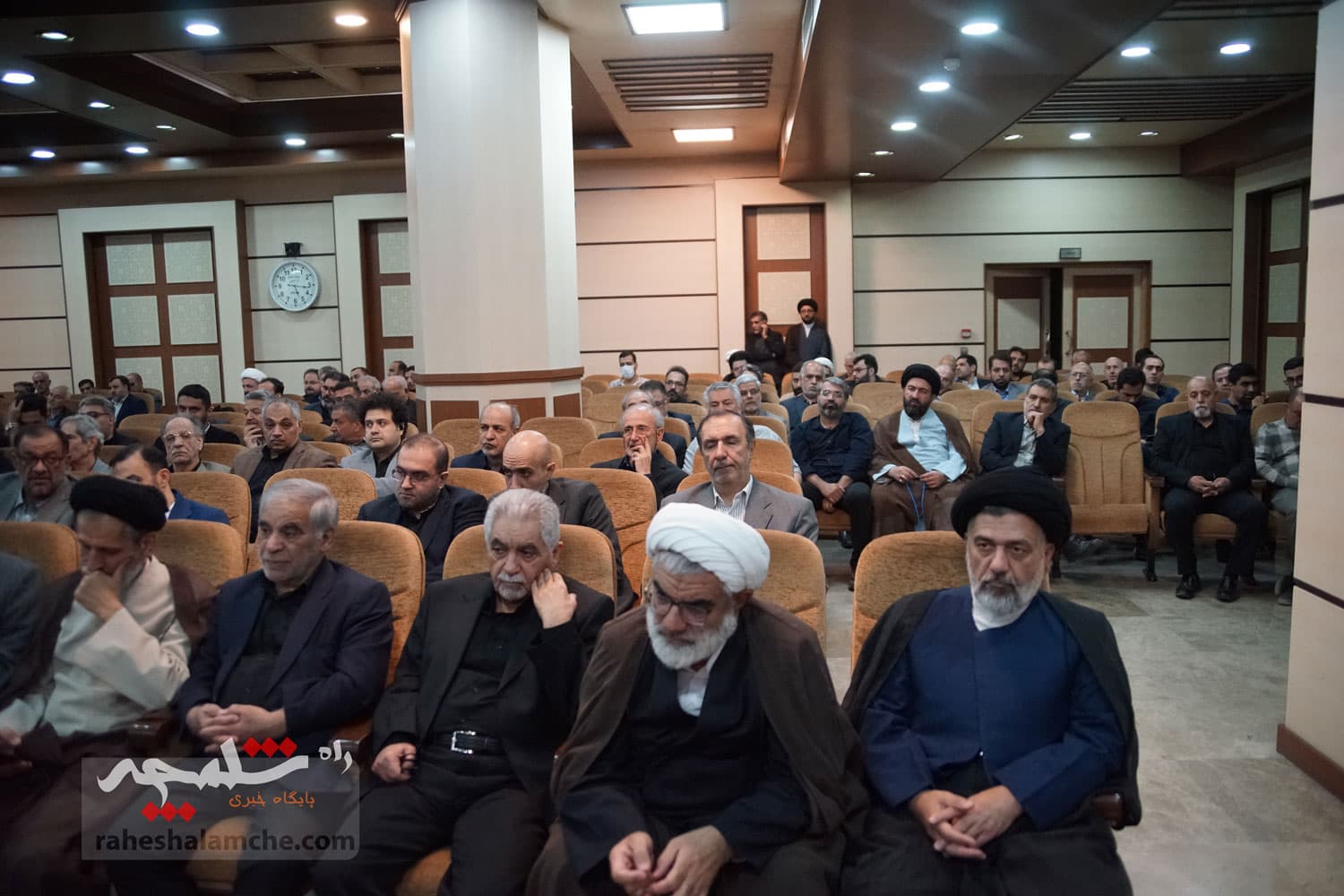 گزارش تصویری اختصاصی راه شلمچه از مراسم ختم حاج حبیبالله پورمحمدی — تصویر 108