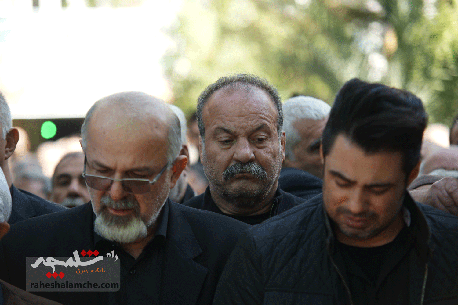 پیکر علیاکبر سفیدگران تشییع شد +تصاویر — تصویر 101