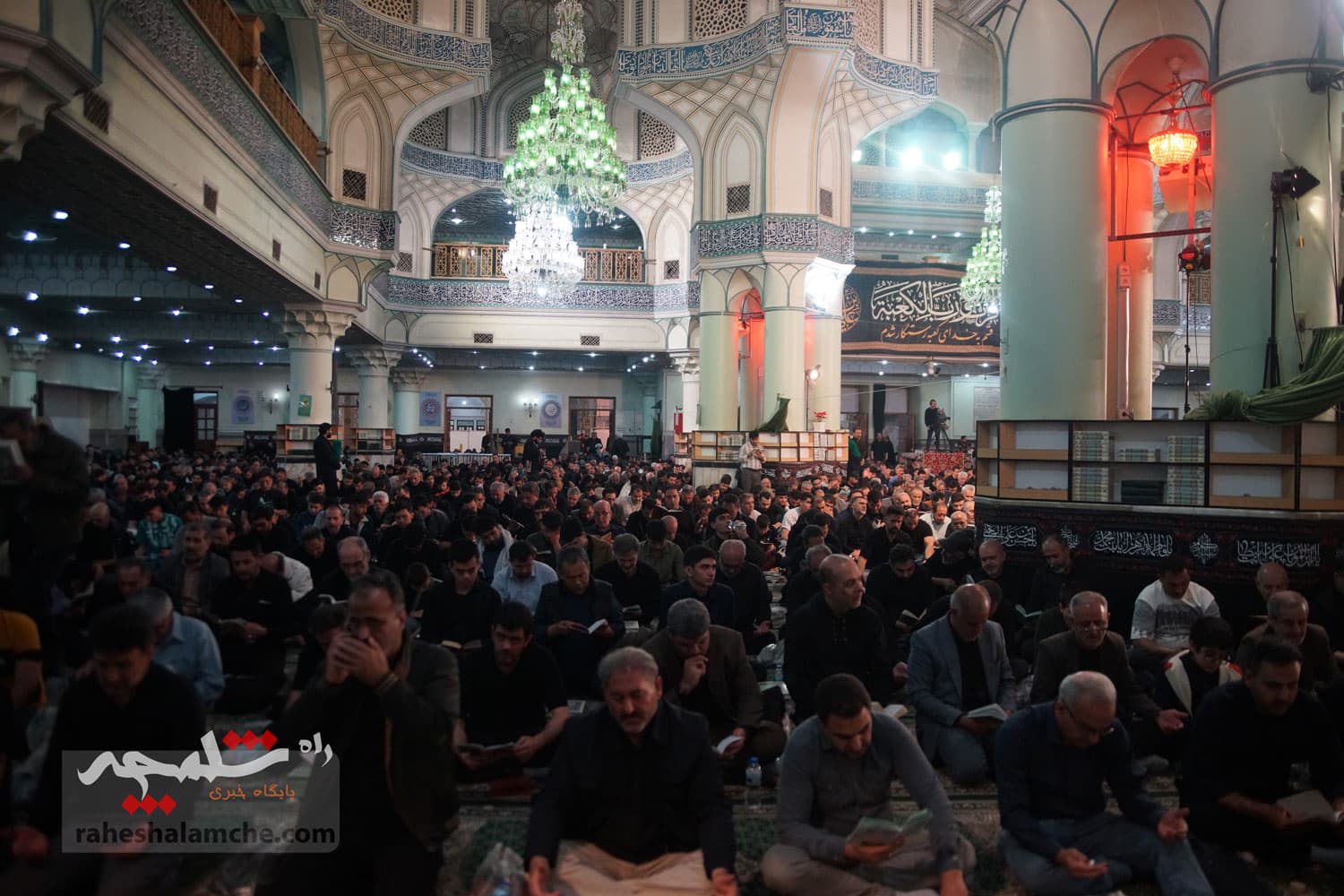 طنین نجوای «الهی العفو» دومین شب قدر در حرم عبدالعظیم حسنی(ع) +تصاویر — تصویر 28