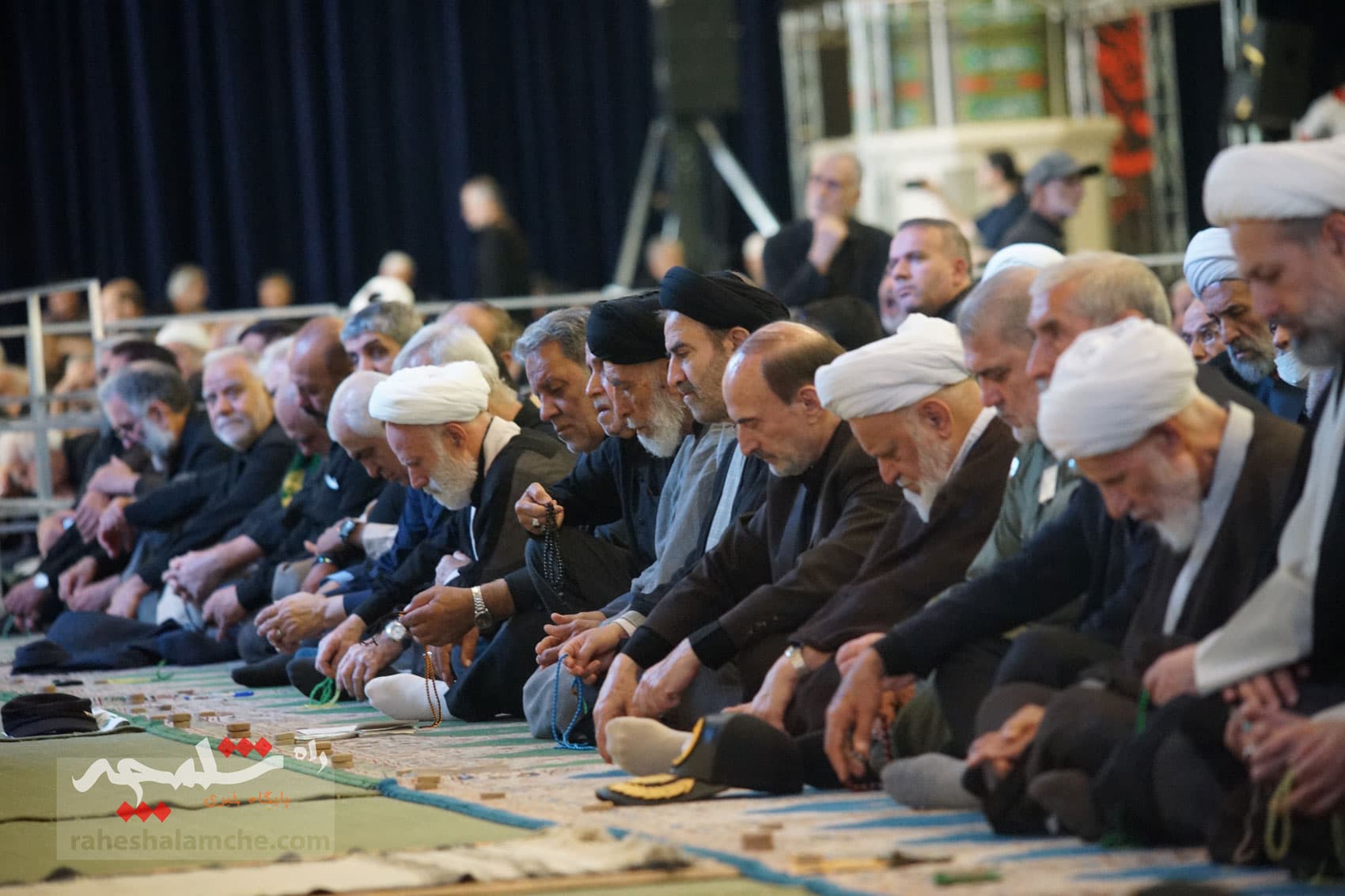 اولین نماز جمعه تهران در ماه محرم برگزار شد +تصاویر — تصویر 41