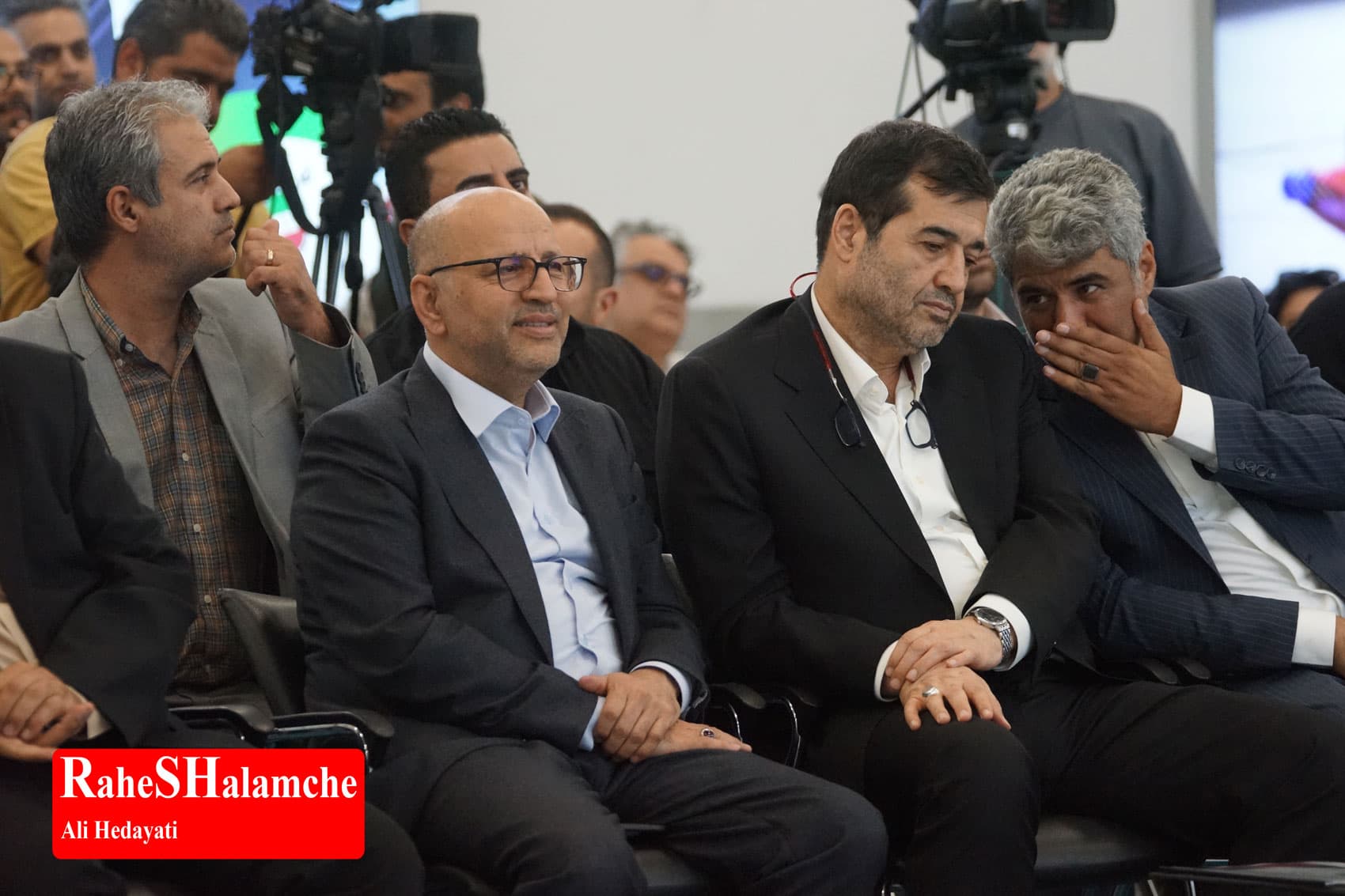 کمپ تیمهای ملی شمشیربازی با حضور وزیر ورزش افتتاح شد +تصاویر — تصویر 23