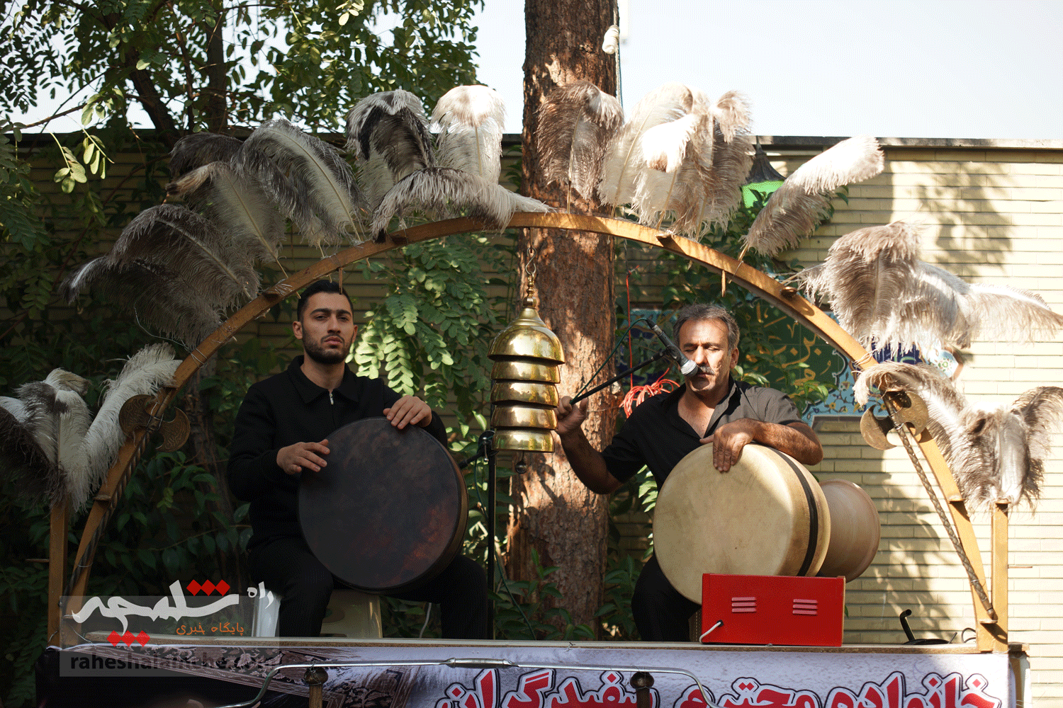 پیکر علیاکبر سفیدگران تشییع شد +تصاویر — تصویر 16