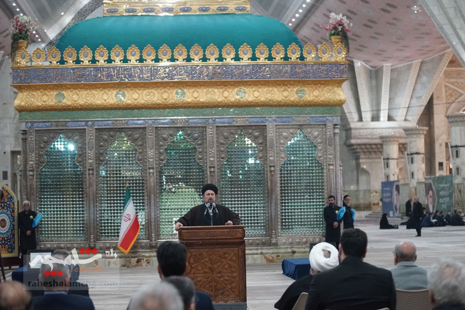 تجدید میثاق اعضای مجمع تشخیص با آرمانهای امام راحل +تصاویر — تصویر 28