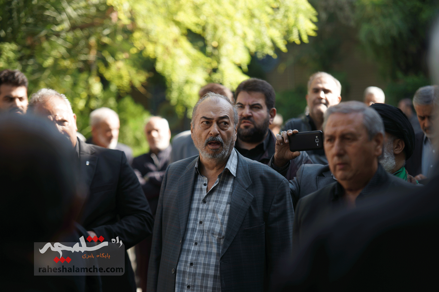 پیکر علیاکبر سفیدگران تشییع شد +تصاویر — تصویر 51