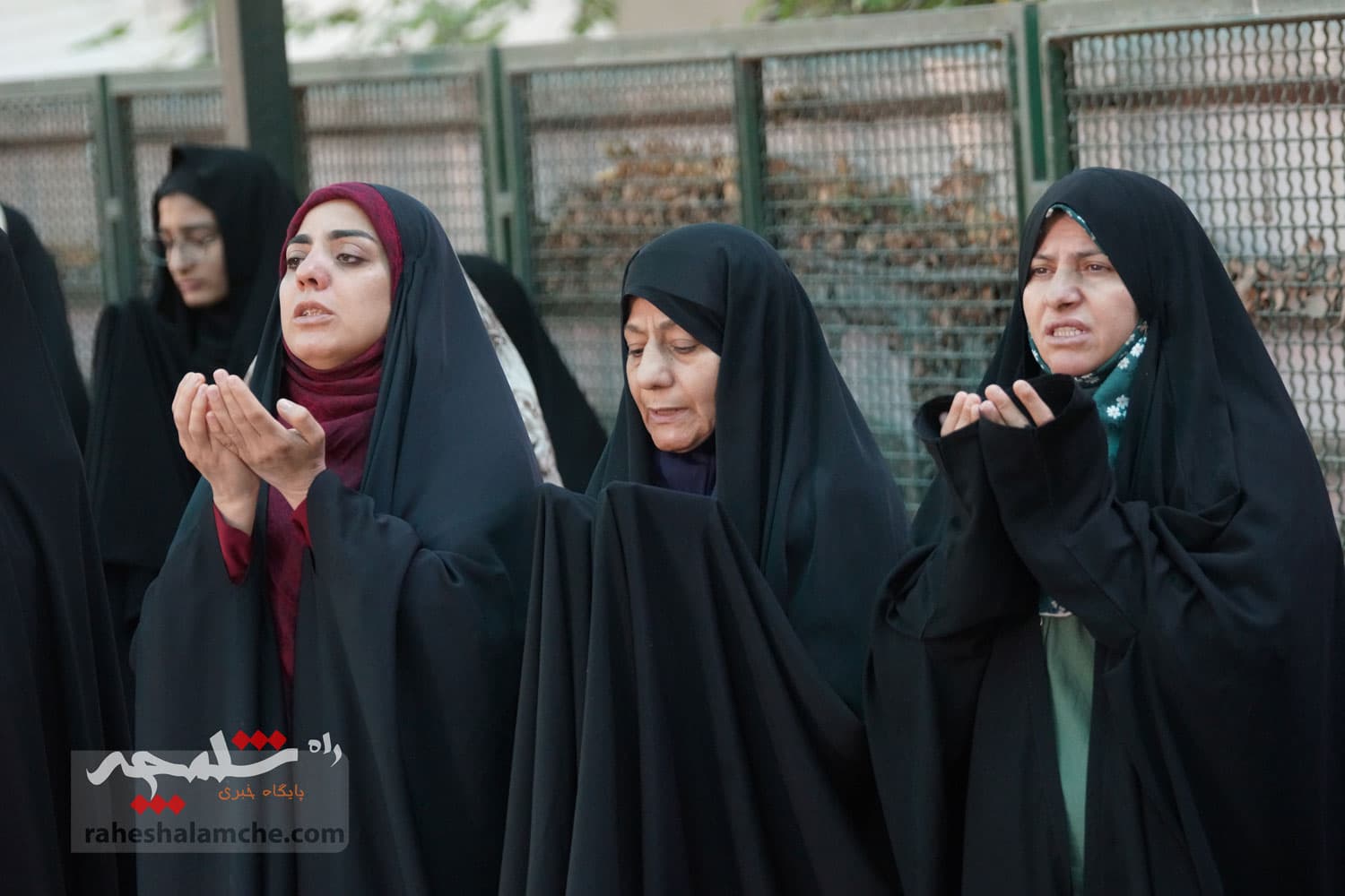 نماز عید قربان در دانشگاه تهران برگزار شد +تصاویر — تصویر 71