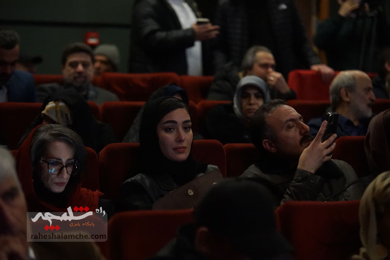 آئین رونمایی مستند سینمایی «آتش و گلستان» +تصاویر — تصویر 26