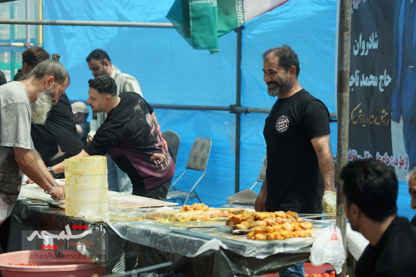 جاماندگان پیاده اربعین حسینی در تهران +تصاویر — تصویر 27
