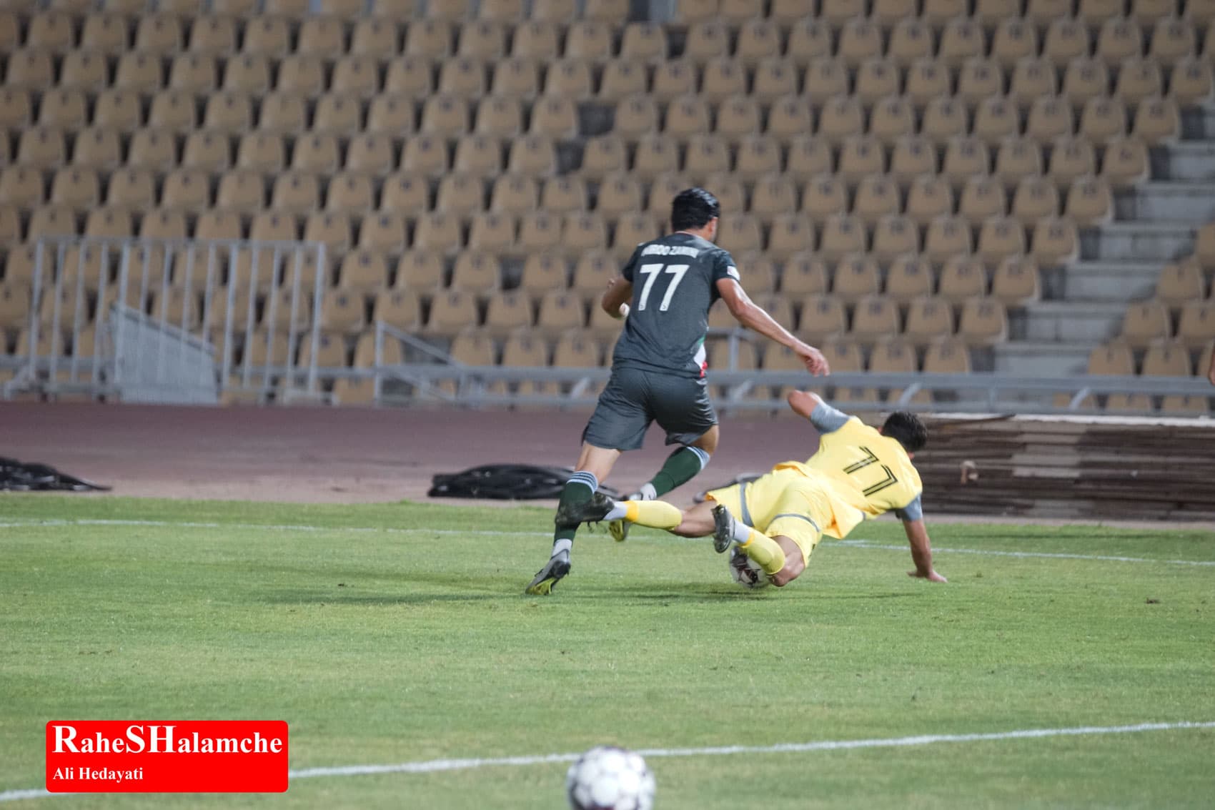 نیروی زمینی بدون 7 بازیکن کلیدی به ارومیه باخت +تصاویر — تصویر 76