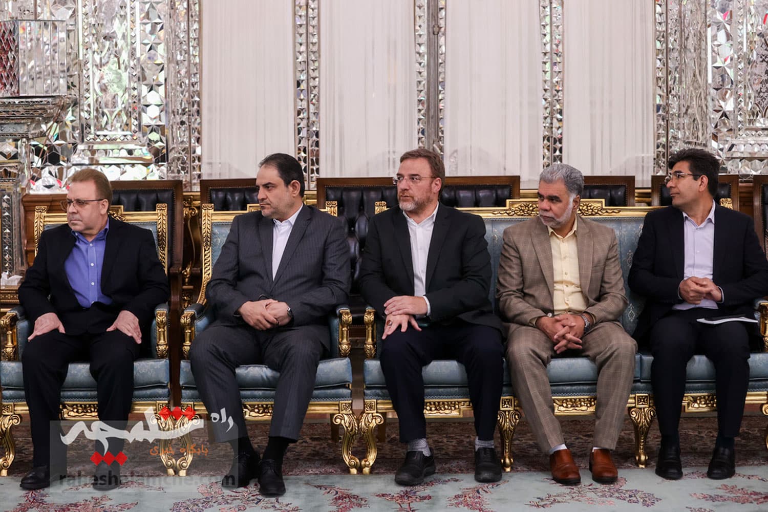 دیدار نوروزی قالیباف با مسئولان نظام +تصاویر — تصویر 47