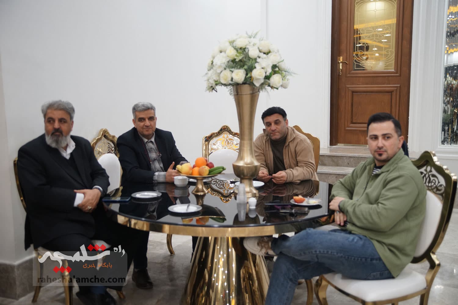 چه کسانی در نخستین کنگره ملی حامیان صلح ایران حضور داشتند؟ +تصاویر — تصویر 27