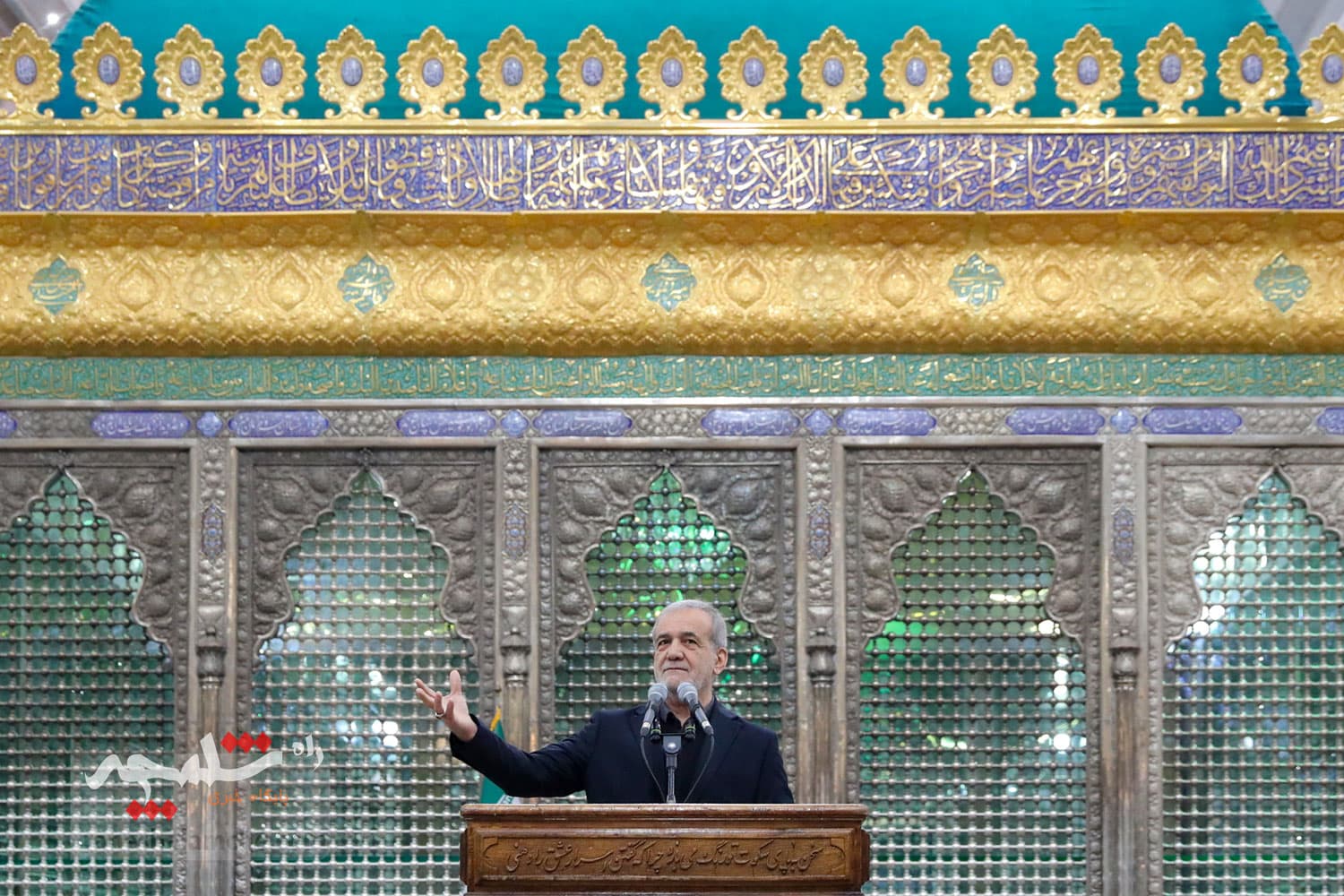 تجدید میثاق هیئت دولت با آرمانهای امام راحل و شهدای انقلاب اسلامی +تصاویر — تصویر 27