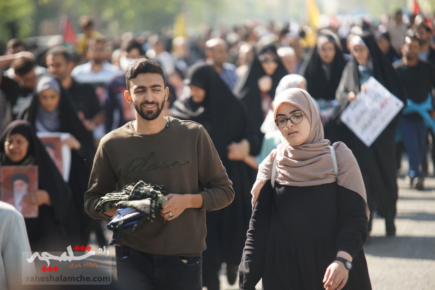 حاشیههای تصویری نمازجمعه امروز تهران — تصویر 15