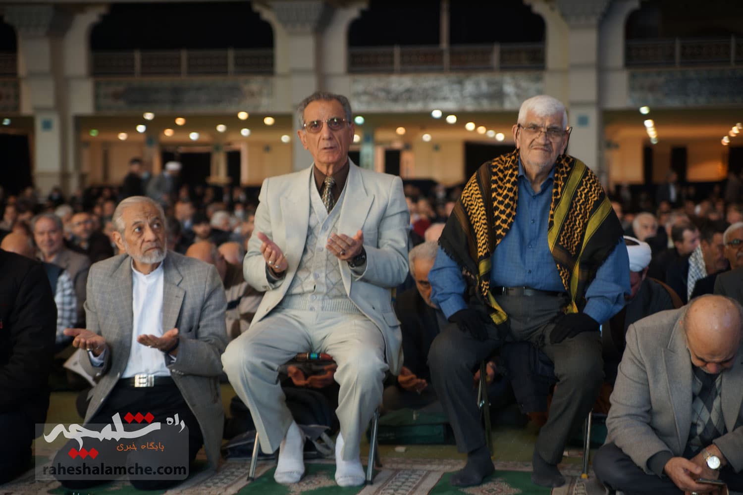نماز جمعه این هفته تهران برگزار شد +تصاویر — تصویر 41