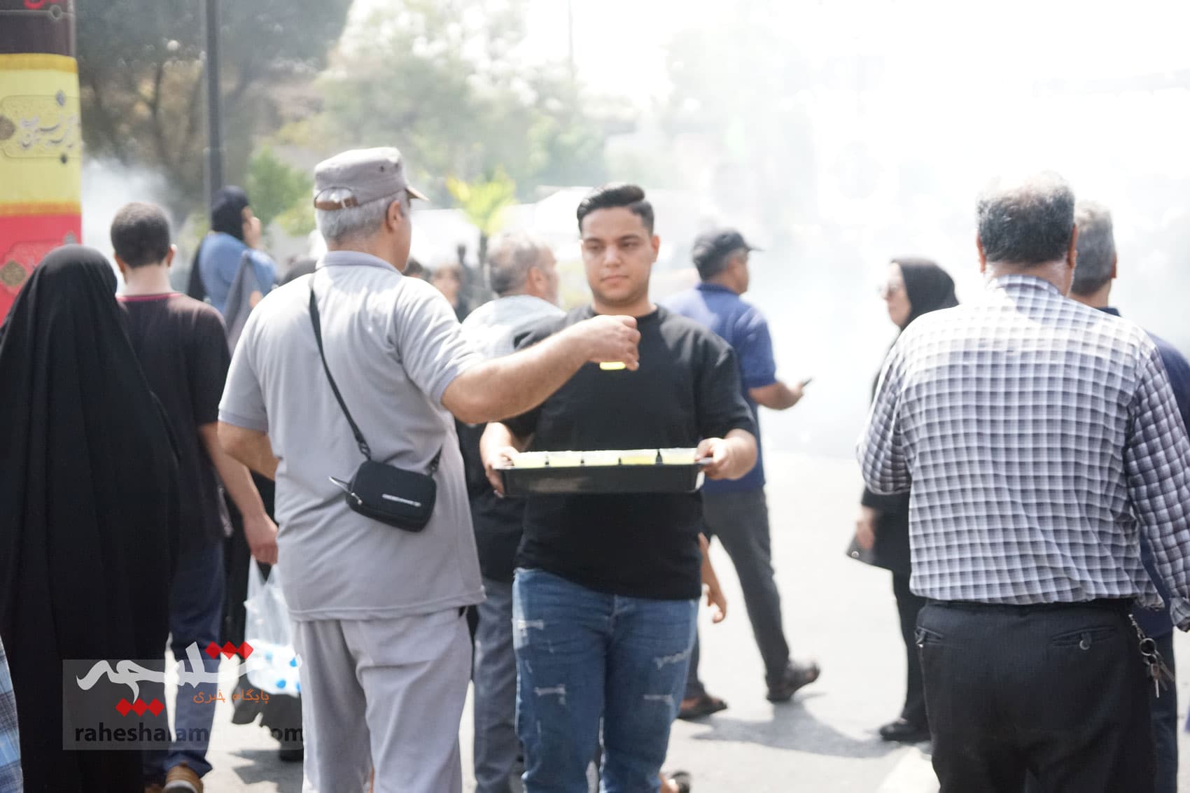 جاماندگان پیاده اربعین حسینی در تهران +تصاویر — تصویر 13